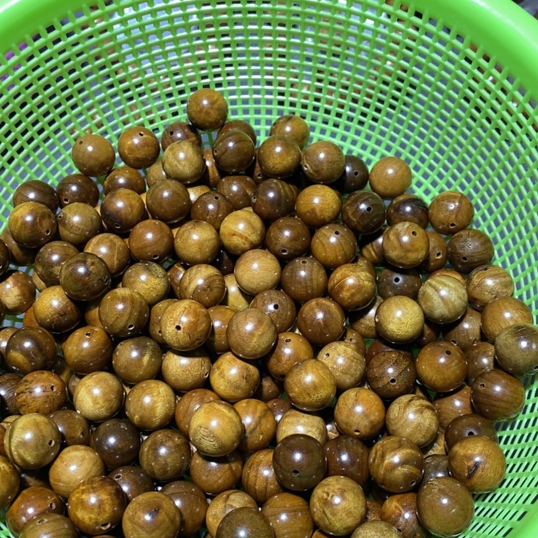 金丝楠买***券小叶1.5散珠半斤微瑕