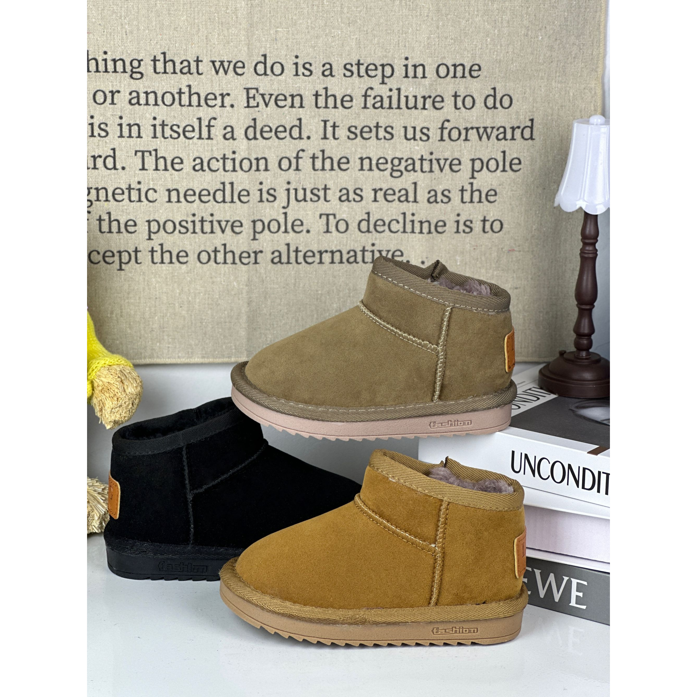 ②2025年冬季新款儿童防水雪地靴韩版童短靴男童女童保暖反绒棉靴