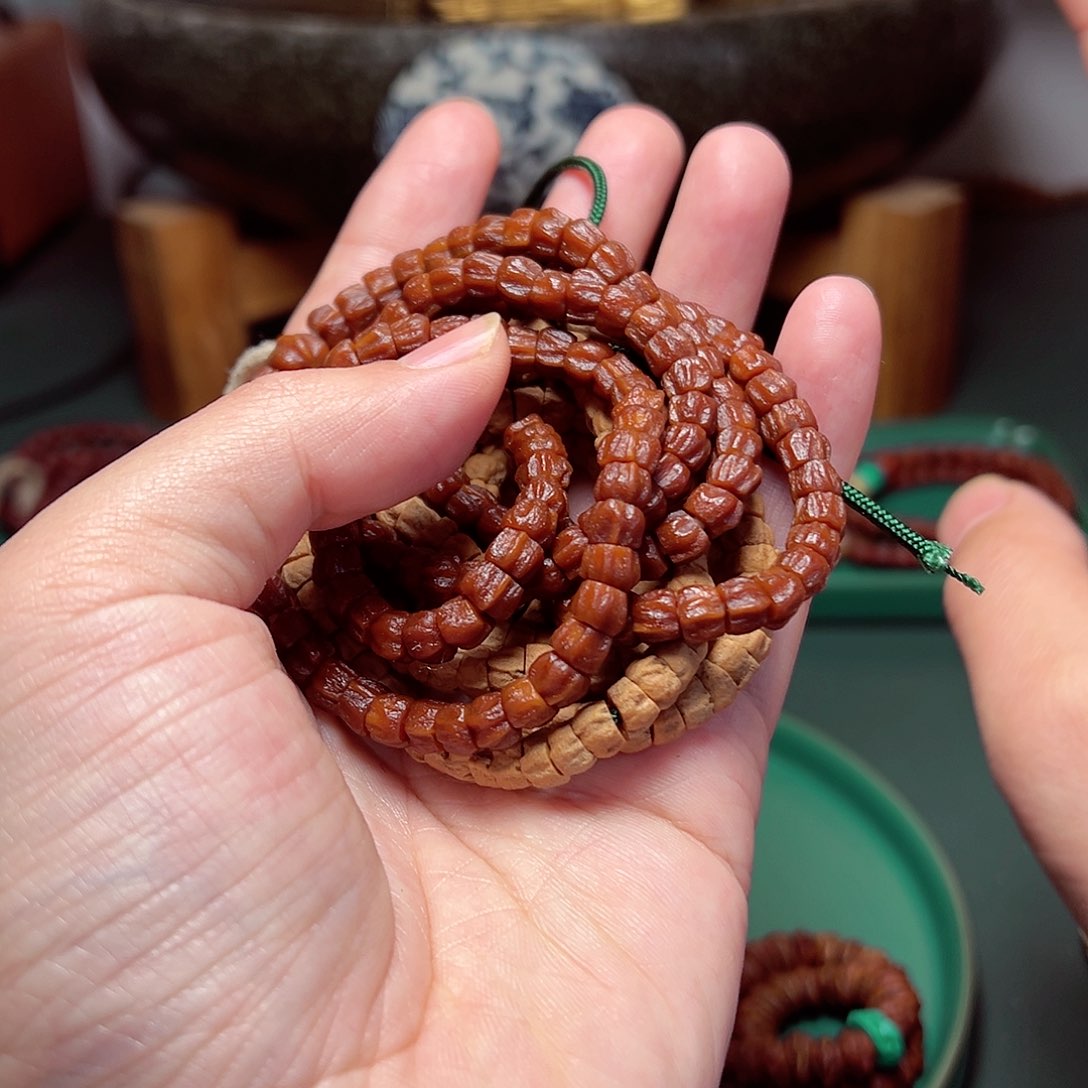 柏香籽/百香籽吊坠148.8