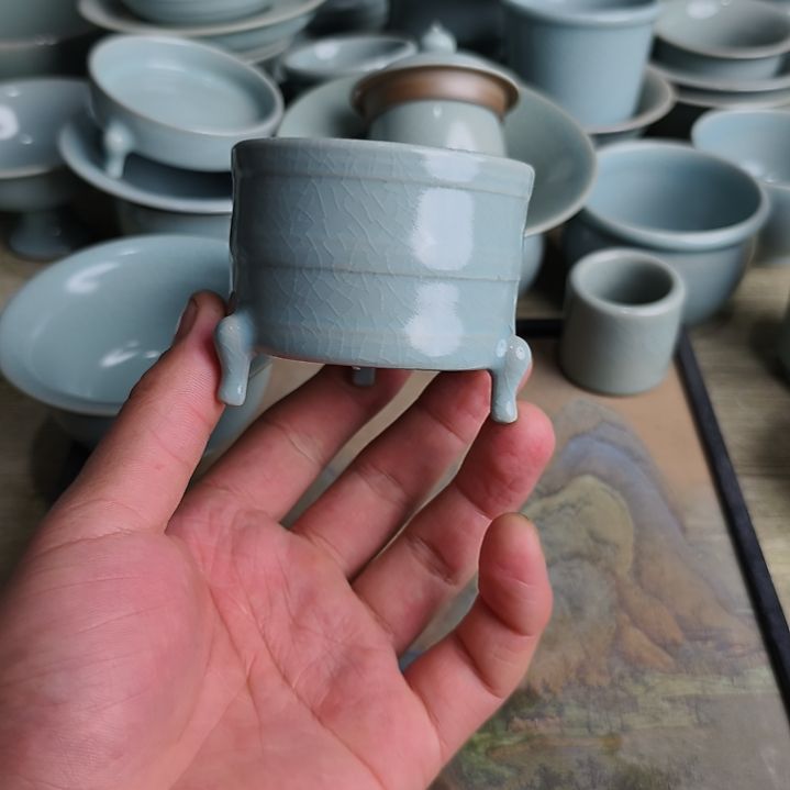 杯?*色微瑕仿古釉汝瓷