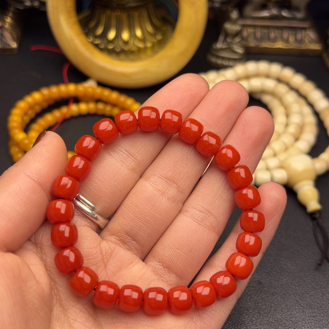 崔***禸泥塑藏式风格小配饰