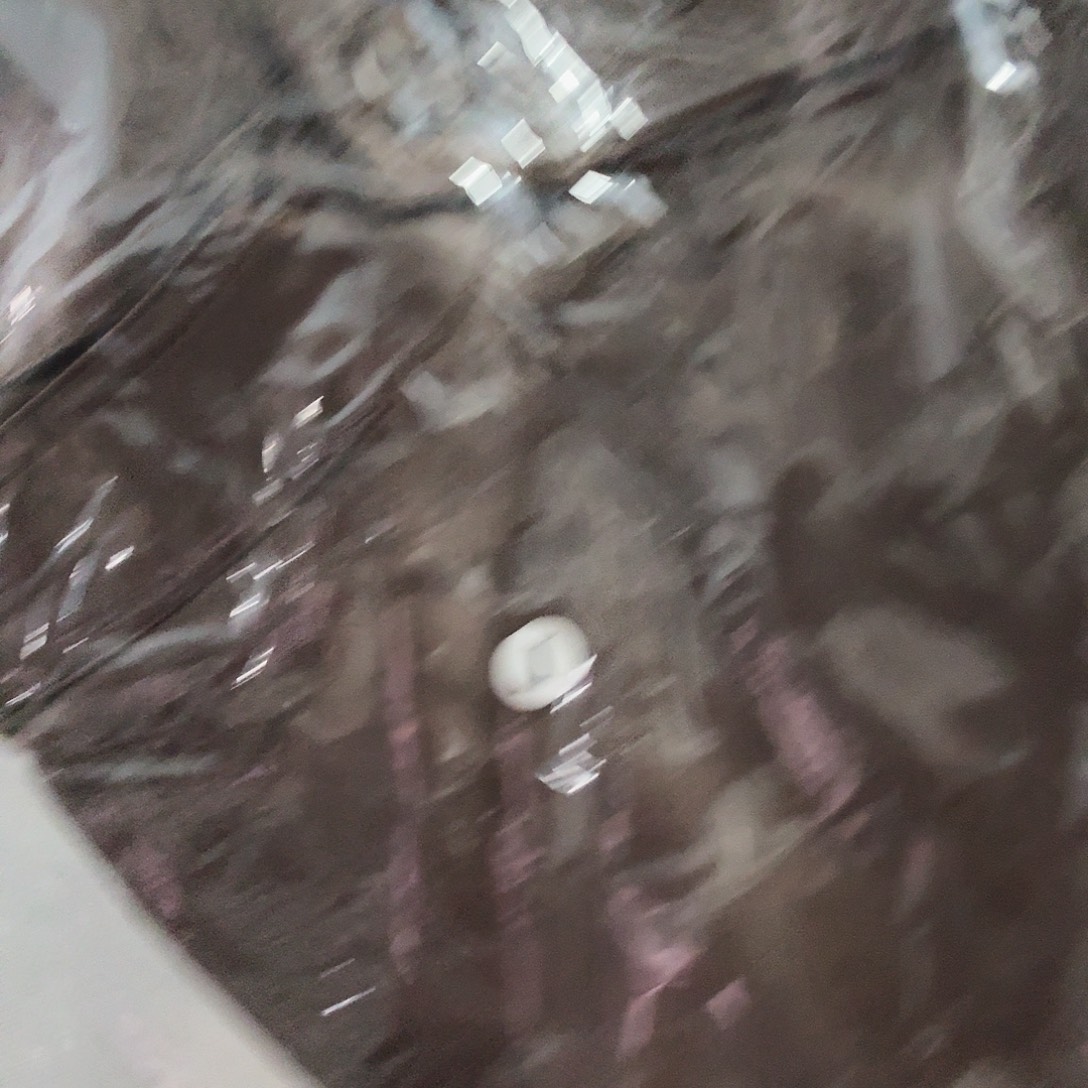 皮衣不退不换L高品质咖色