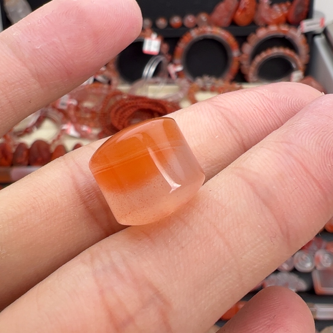 南红玛瑙未镶嵌颈饰竹节珠