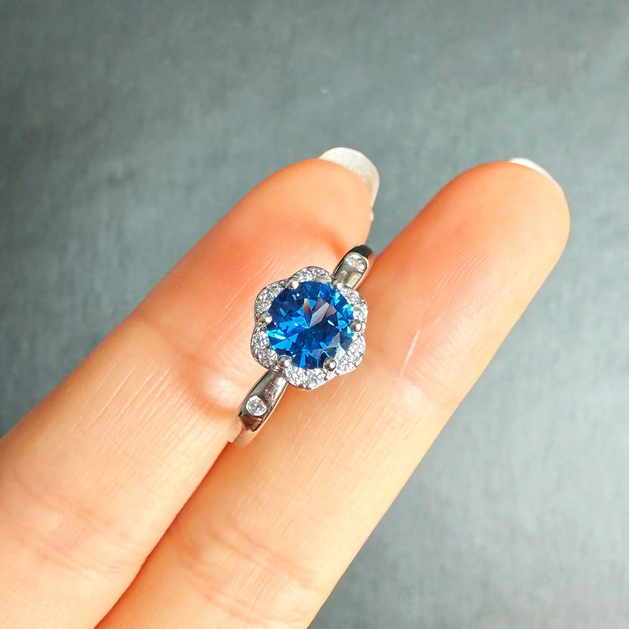 蓝宝石矿区高定-典藏轻奢-蓝宝石-戒指-L246