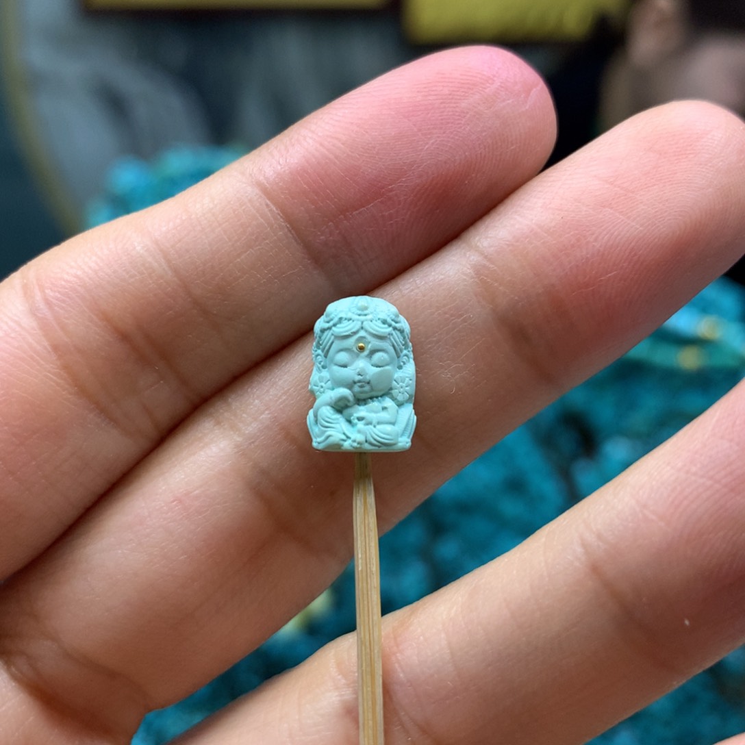 绿松石配饰未镶嵌
