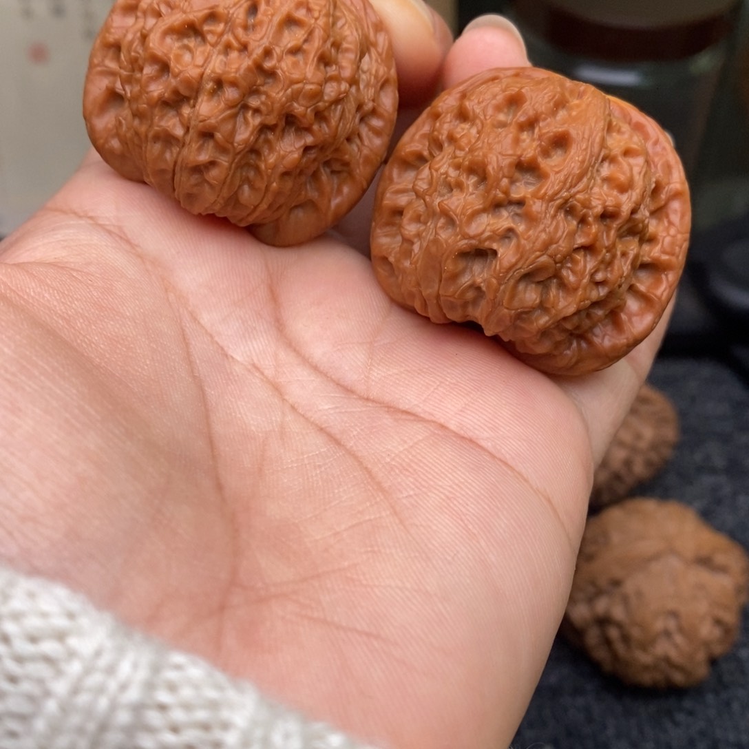 文玩核桃把件39血麒麟