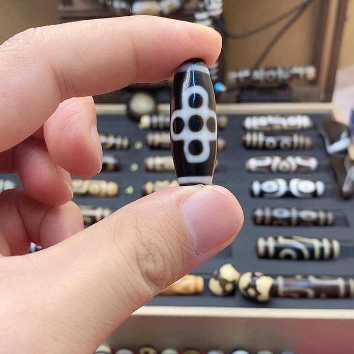 玛瑙吊坠未镶嵌杨*