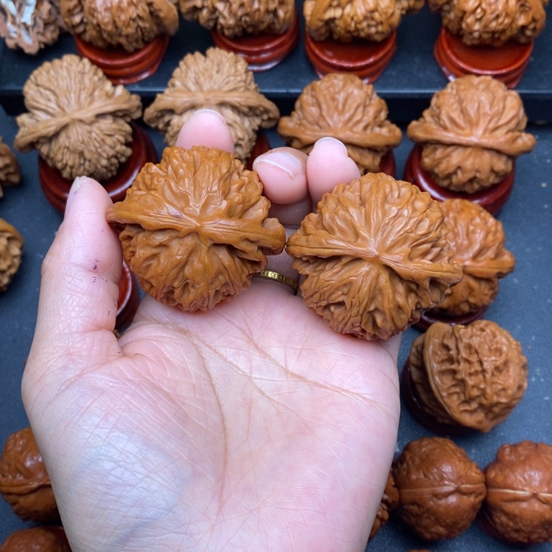 文玩核桃把件45宫灯