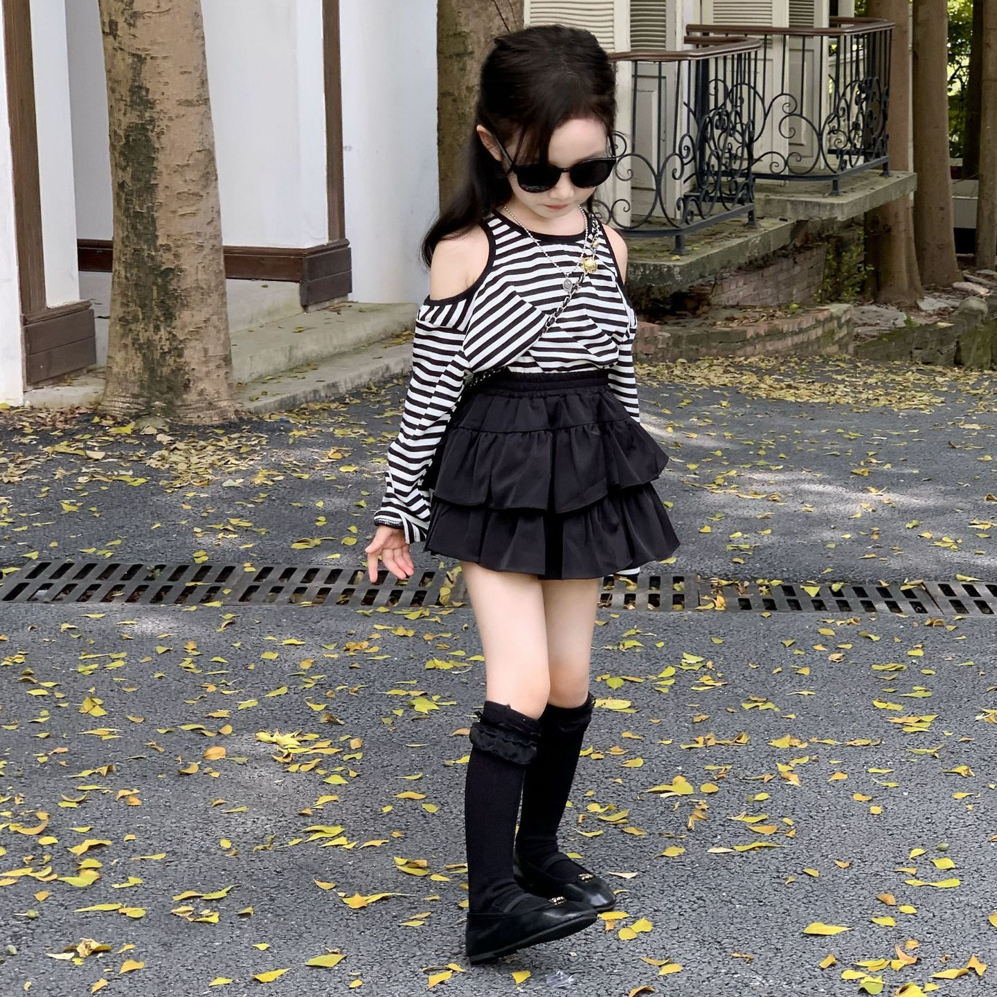 大橙子Studio女童2025秋季韩版条纹露肩长袖打底衫蛋糕半身裙套装