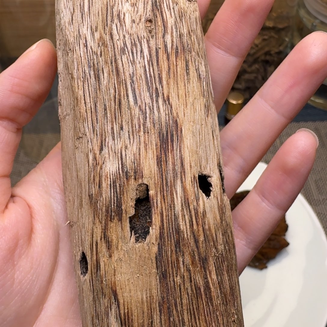 辣***张木海南大山淳化老料1克