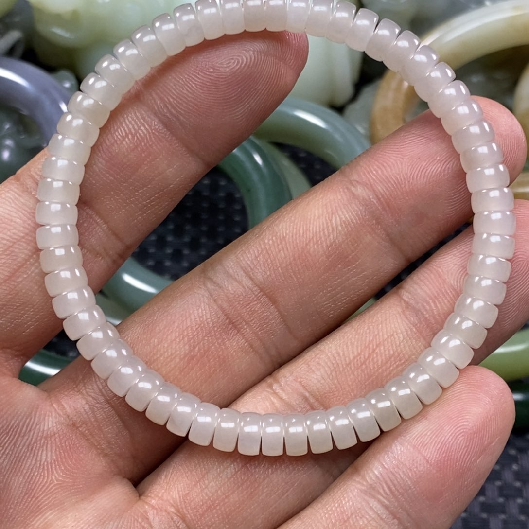 和田玉手链未镶嵌