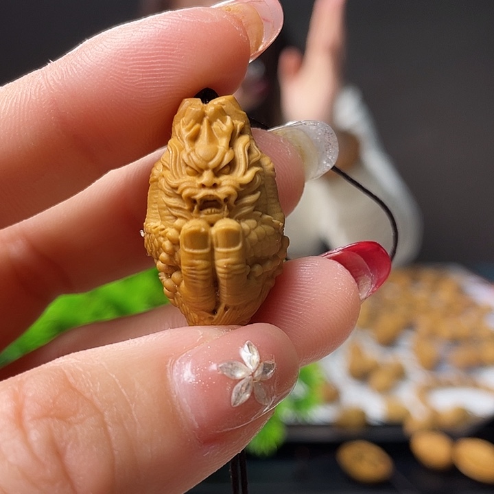 橄榄核吊坠，橄榄核