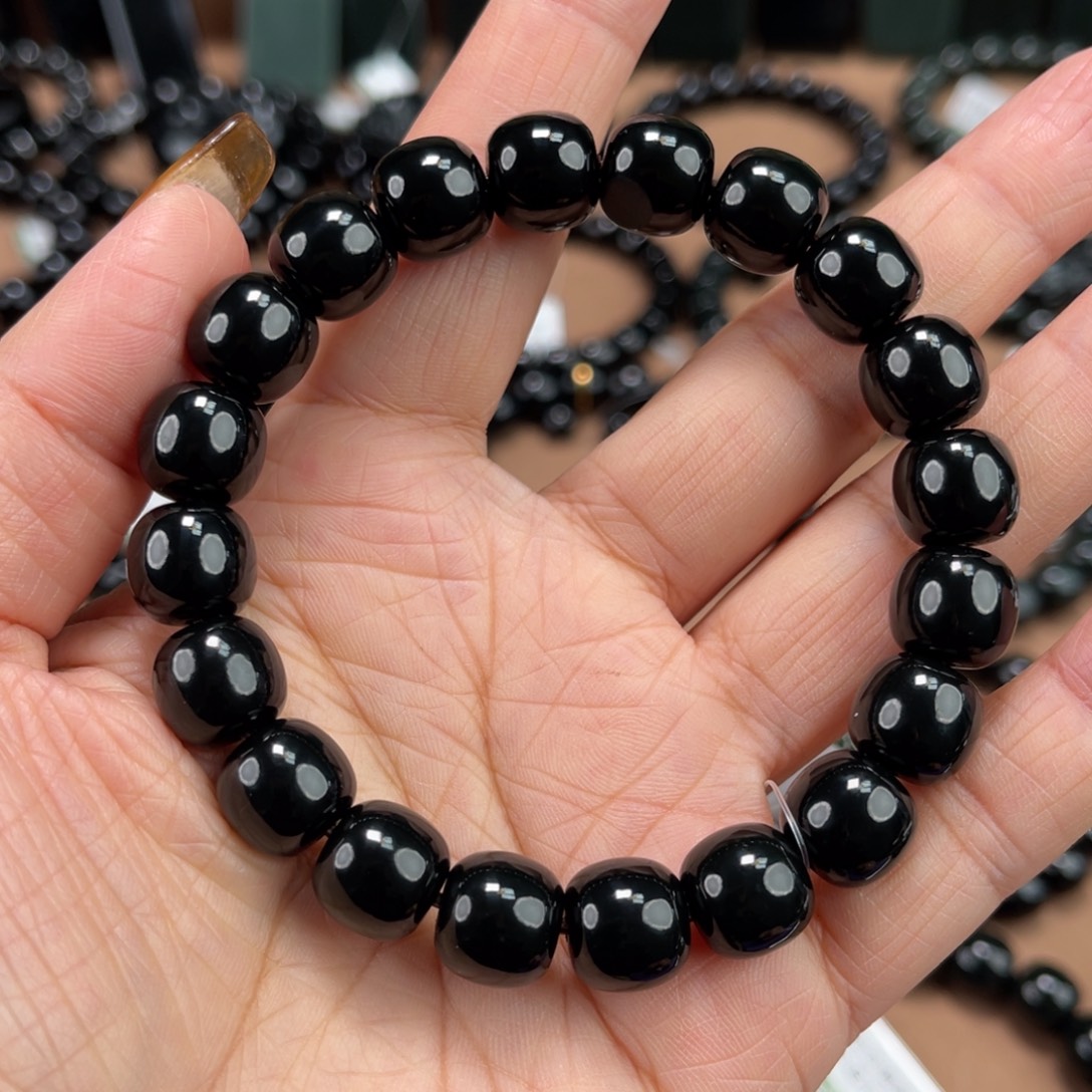 星***屋和田玉未镶嵌手串11