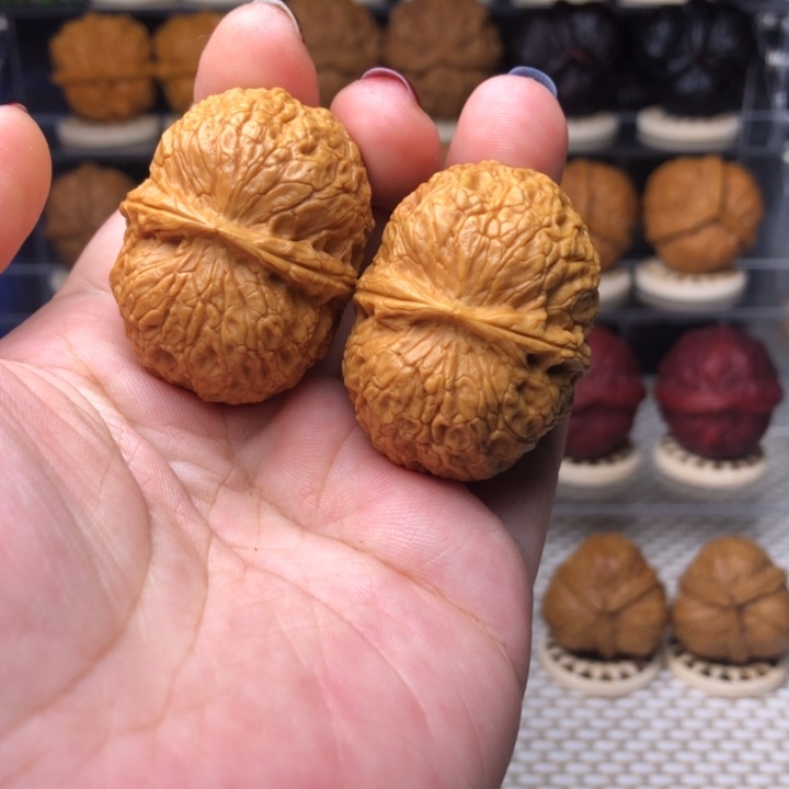 文玩核桃把件24大黄金印39+