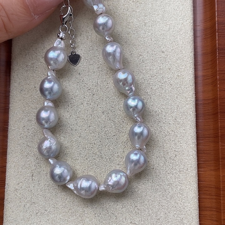 手绳银S925镶嵌海水珍珠