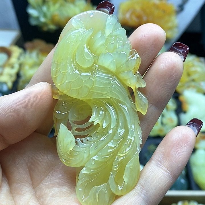 蛇纹石玉挂件未镶嵌