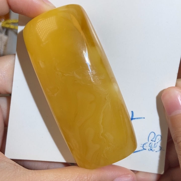 定制琥珀未镶嵌琥珀