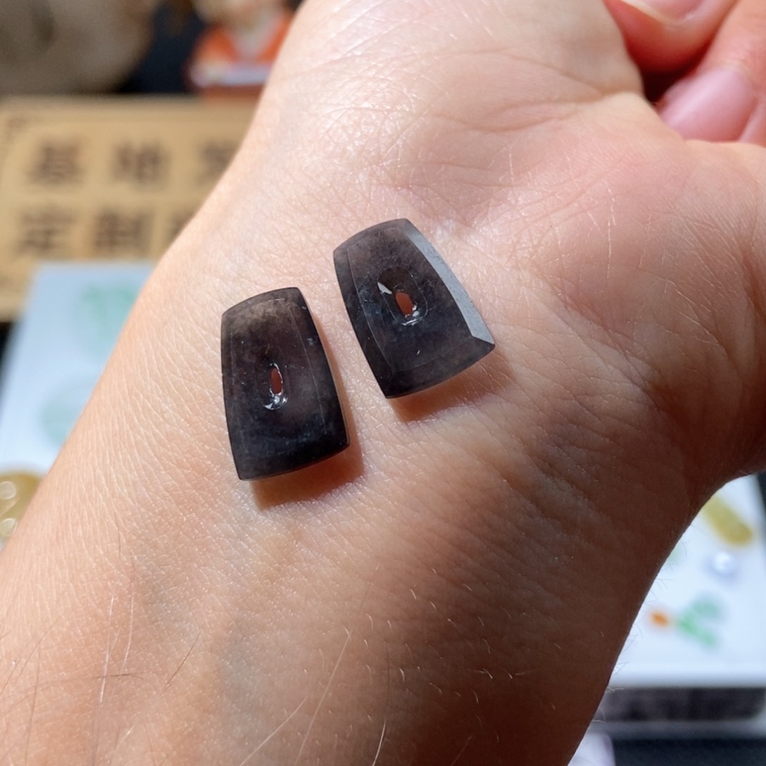 定制翡翠未镶嵌翡翠14.8×9.5×2.2