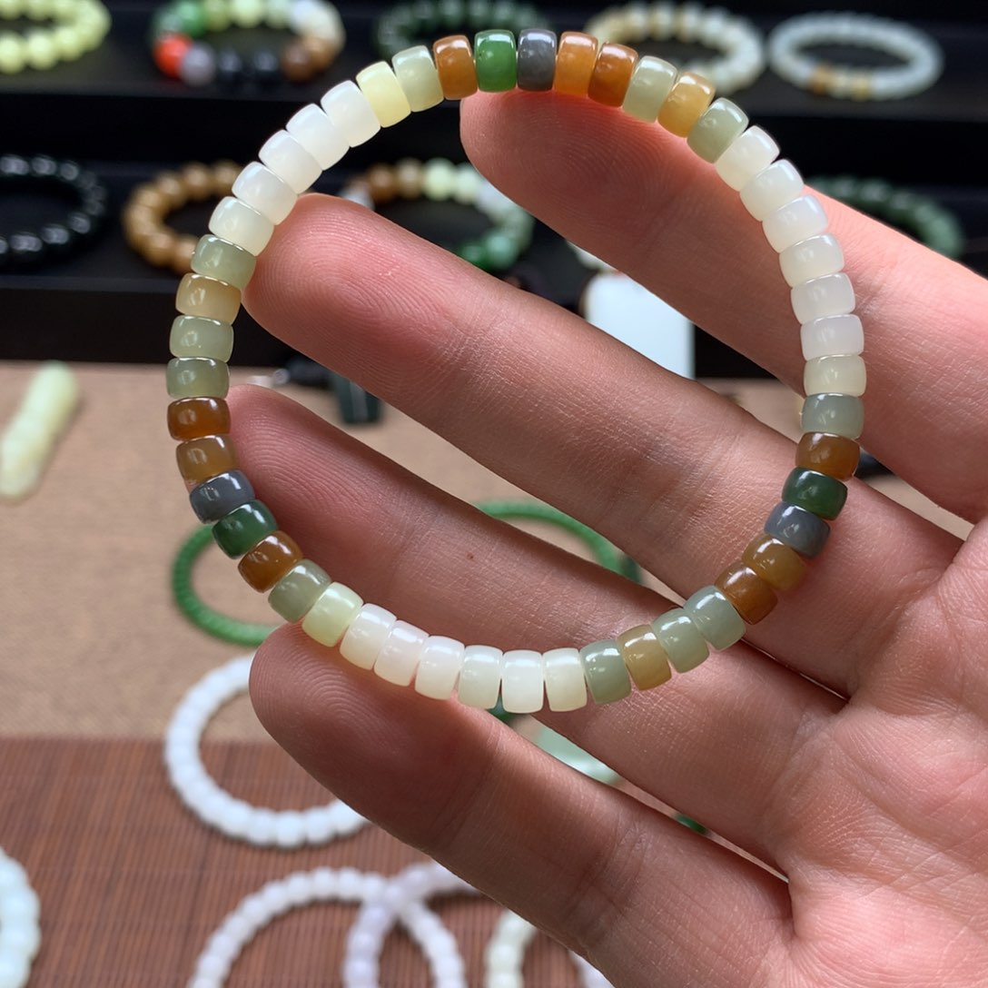 和田玉手链未镶嵌