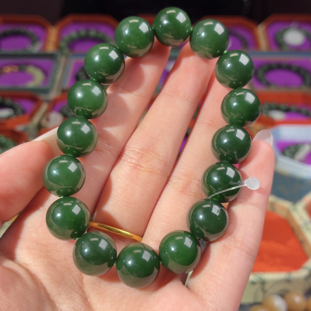 道***财和田玉（碧玉）未镶嵌手链