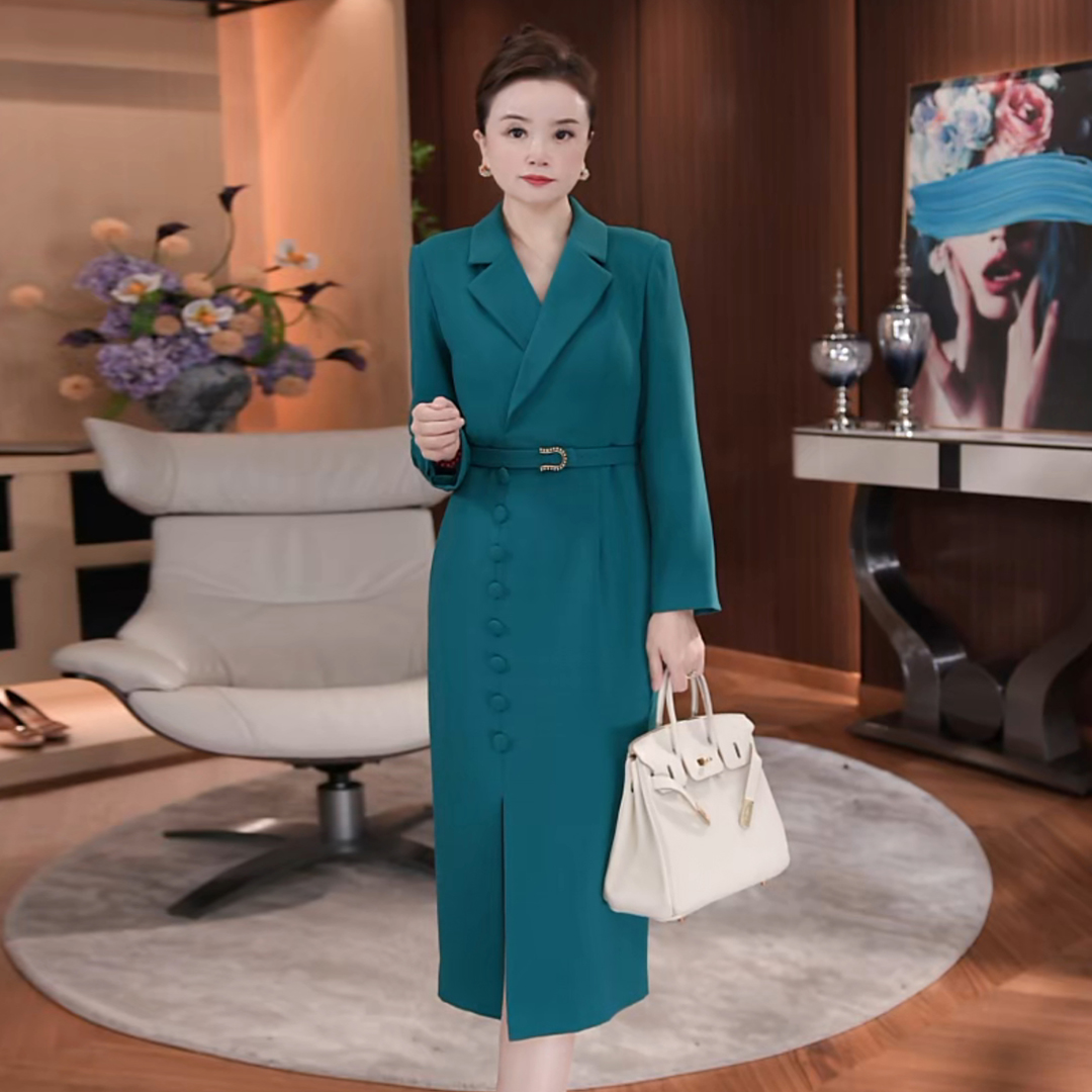 唯伊公馆秋季新款气质通勤OL西装领侧排扣开叉收腰连衣裙98744