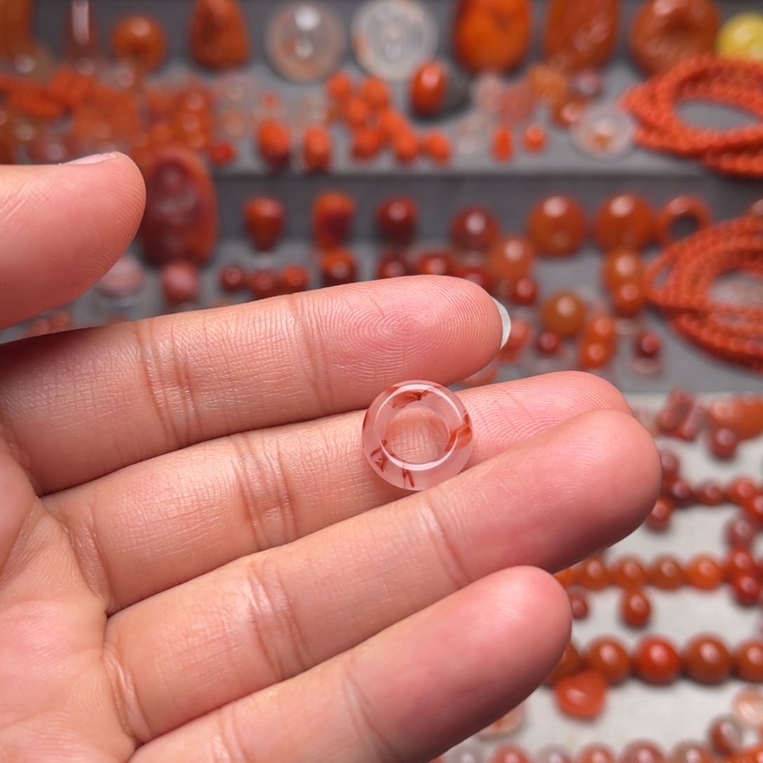 双***糖南红玛瑙未镶嵌配饰冰漂跑环，内径7➕m