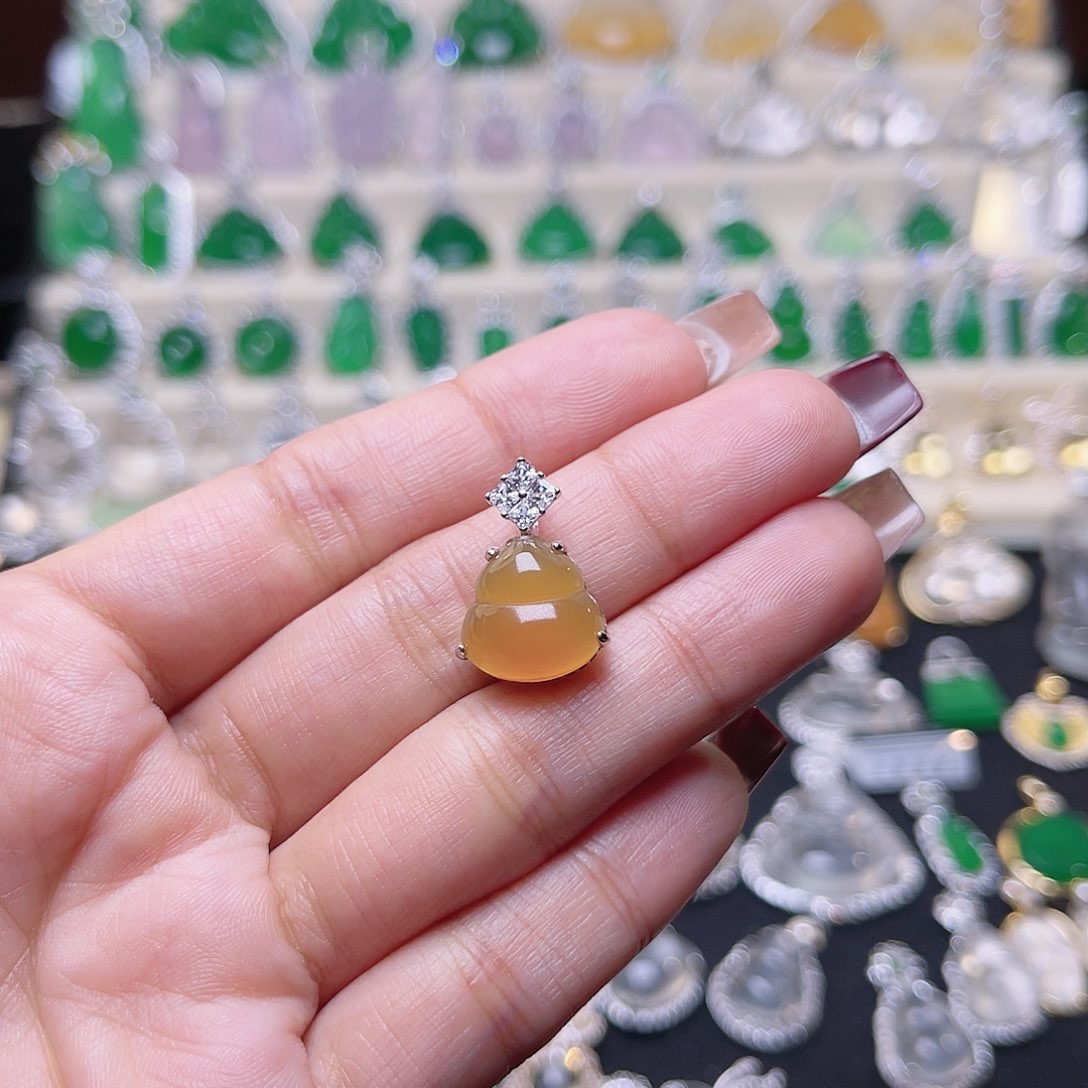 玛瑙/玉髓颈饰银S925镶嵌