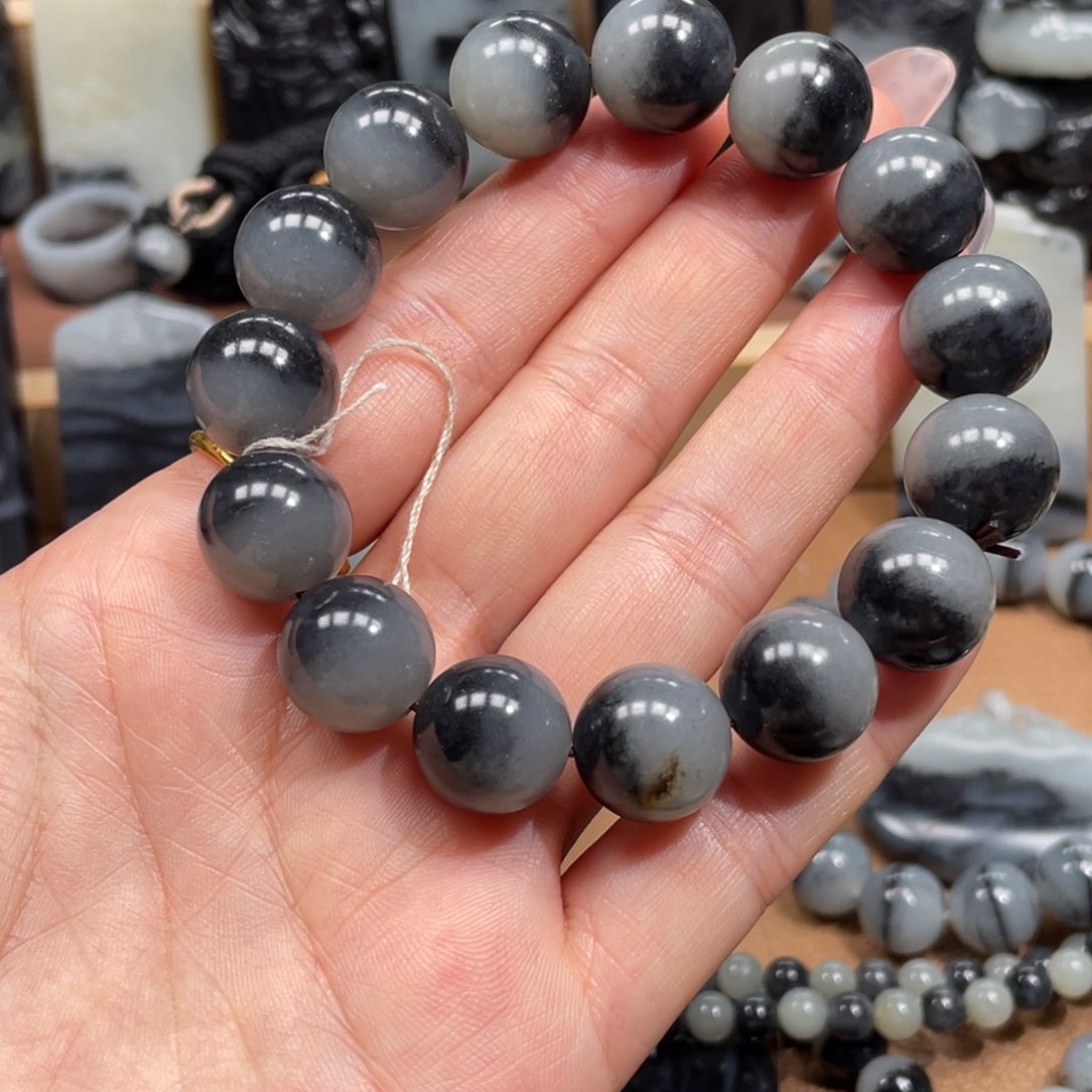 未镶嵌手链和田玉南***@