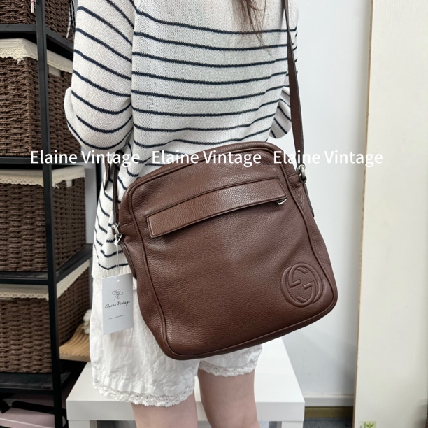 95新 GUCCI/古驰 棕色豆腐单肩斜挎包（27cm）/Y704