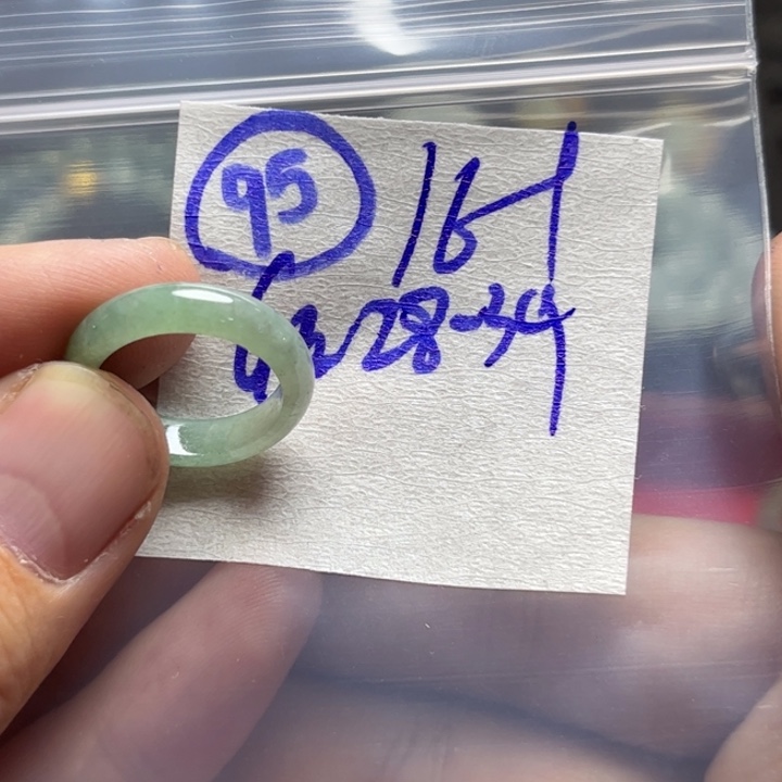 定制翡翠未镶嵌明天