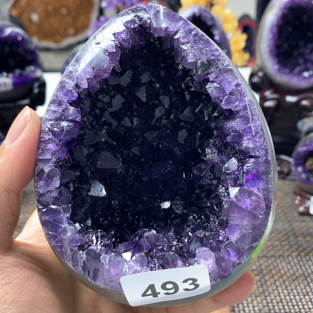 紫晶未镶嵌大型摆件（非配饰）