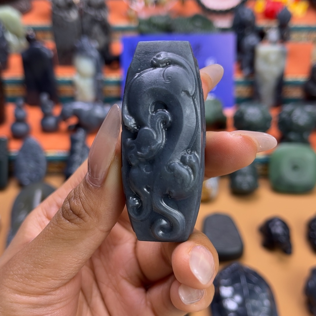 未镶嵌和田玉挂件