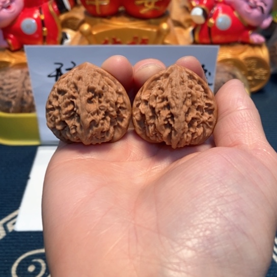 文玩核桃吊坠35野生灯笼1128