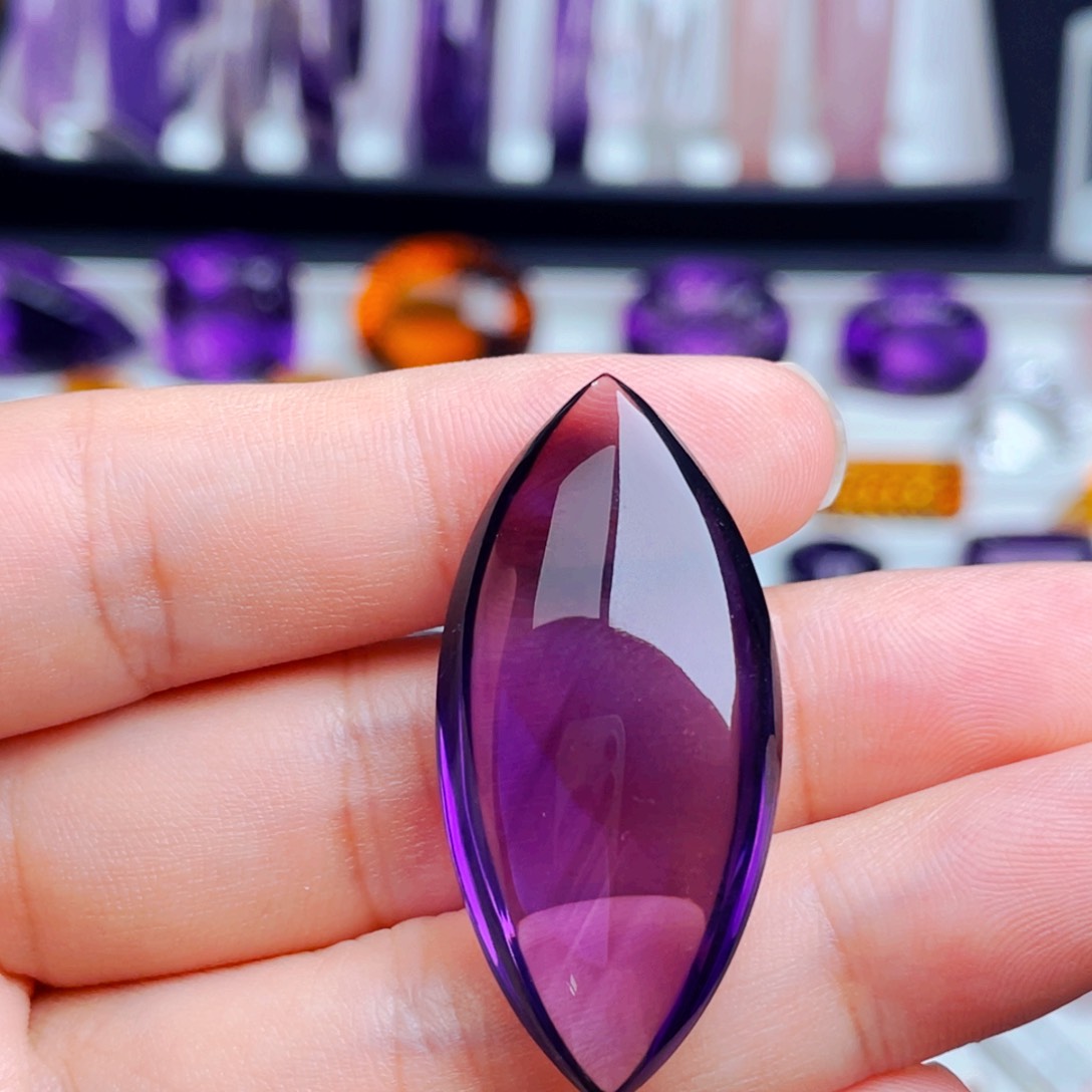 未镶嵌珠宝半成品水晶天然保真紫水晶裸石