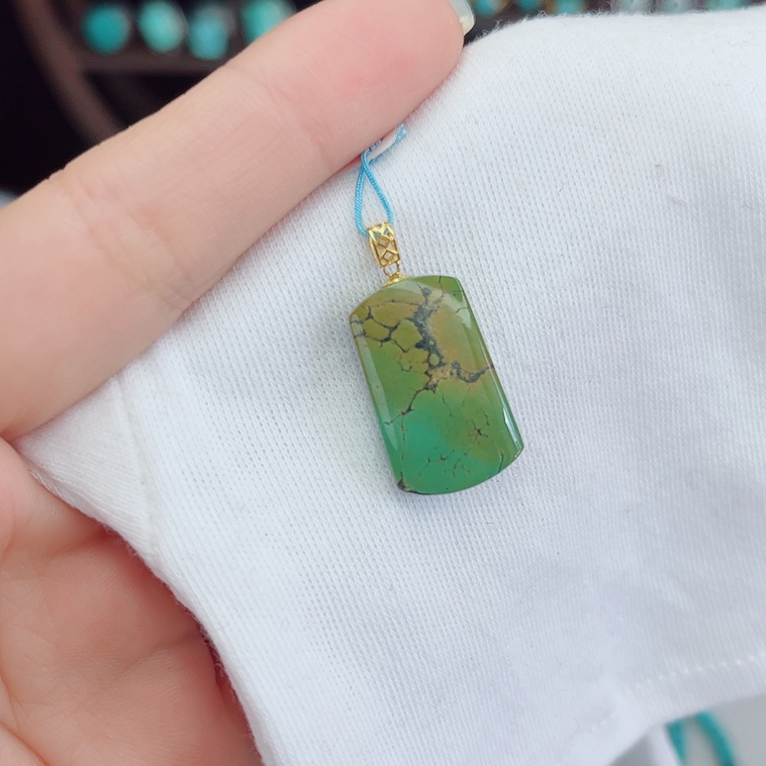 绿松石18K金镶嵌绿松石