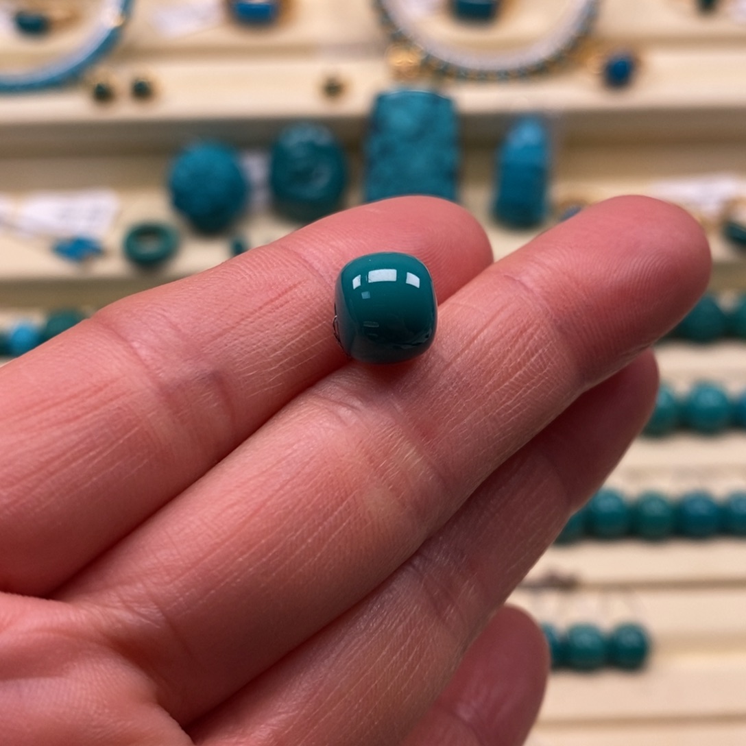 绿松石未镶嵌珠宝奇石直径9.2×8.2老型