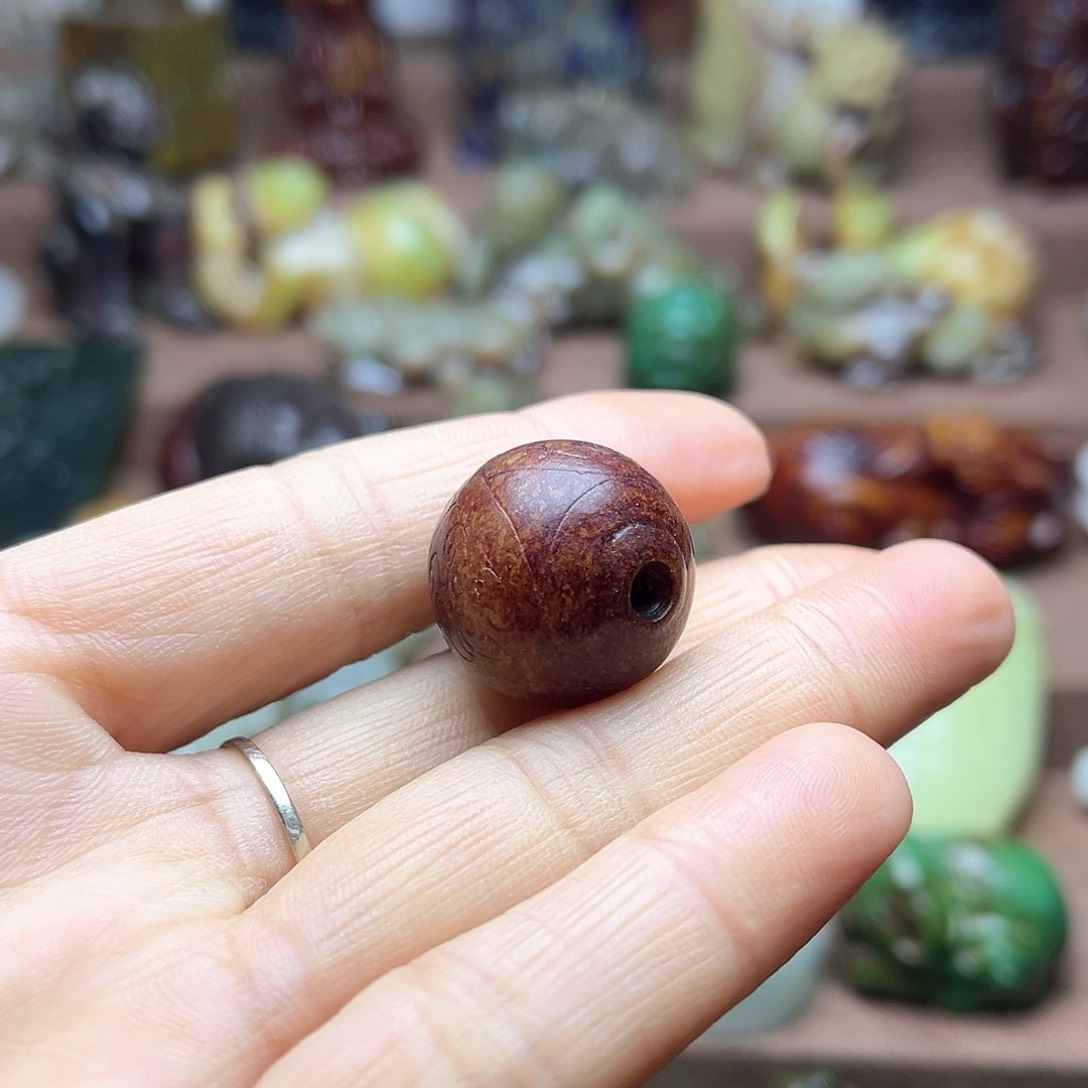 白玉菩提吊坠143。。