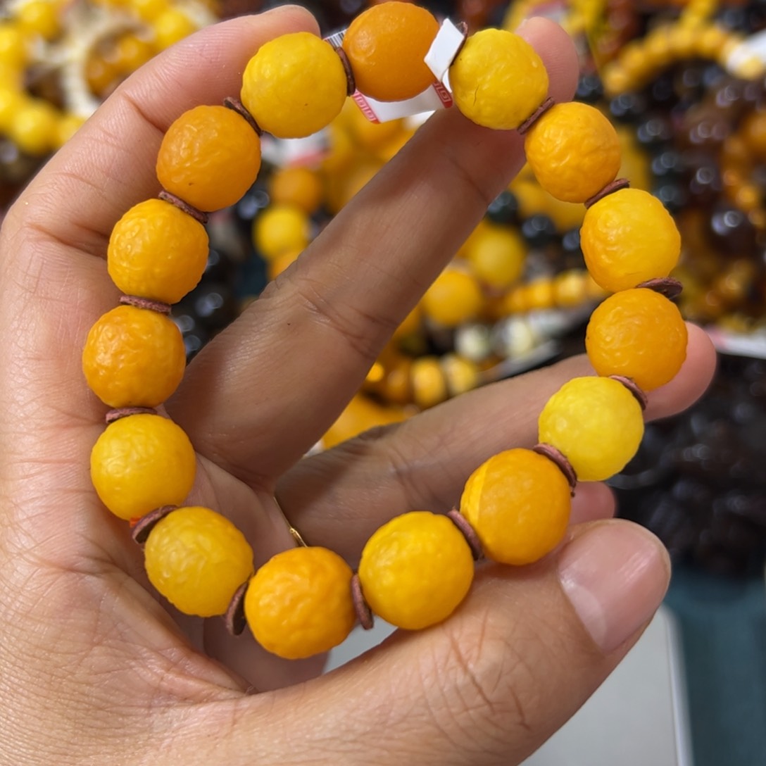 未镶嵌琥珀珠宝奇石452