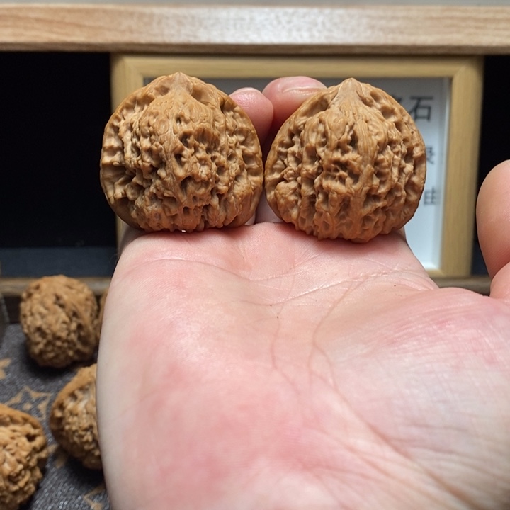 吊坠文玩核桃40/38/37