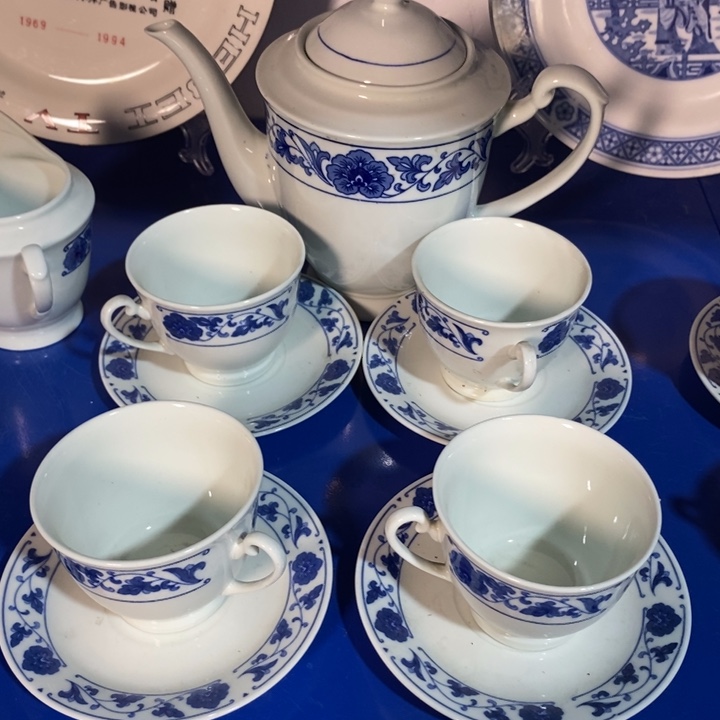 瓷片四厂青花翡翠瓷茶具一壶四杯四碟