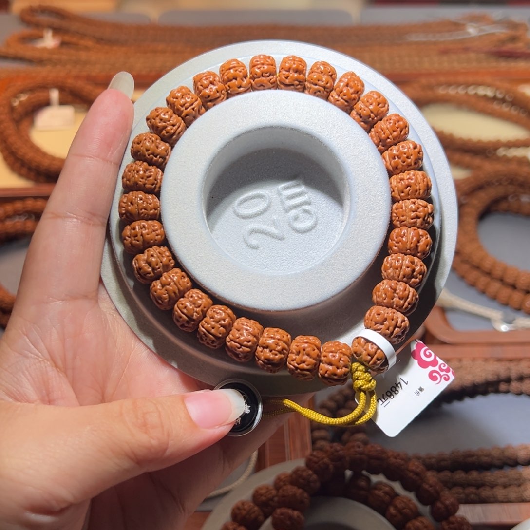 手串金刚菩提天****筑泰森