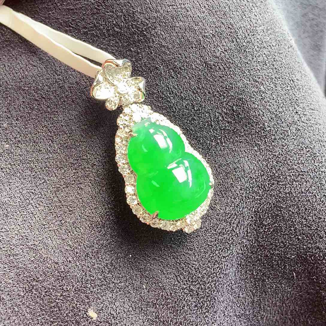 翡翠颈饰18K金镶嵌上新