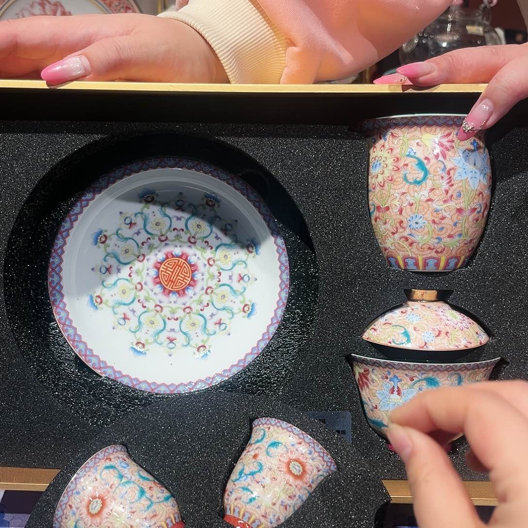 瓷片啊啊啊啊啊啊啊