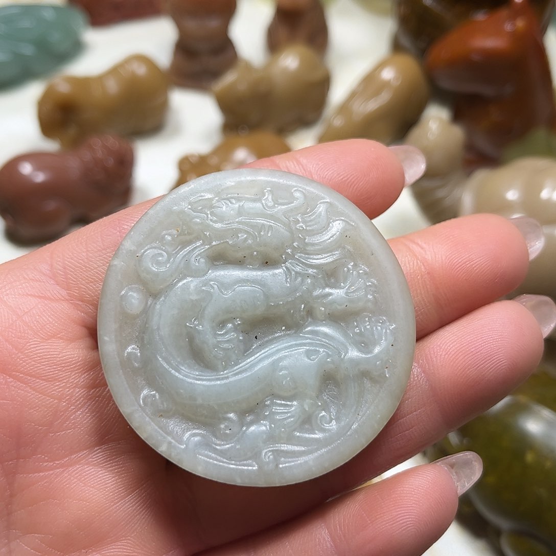 白玉菩提吊坠白玉菩提吊坠