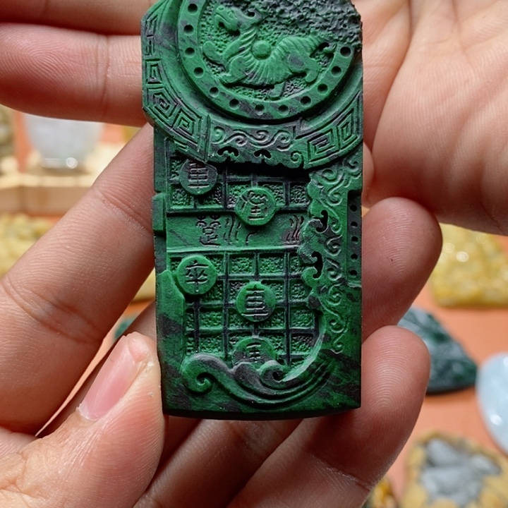 定制翡翠未镶嵌元****子