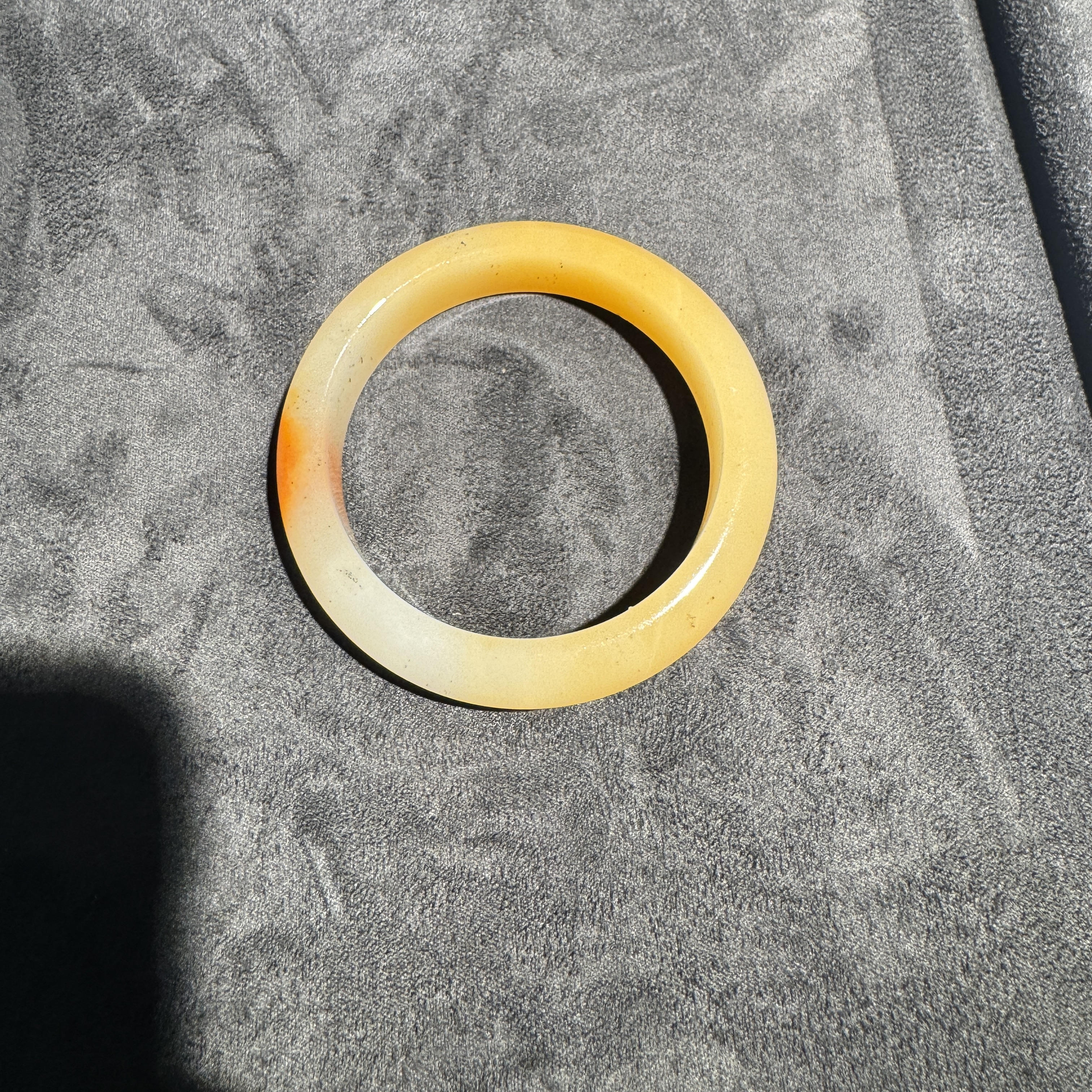 天然黄龙玉黑金沙手镯