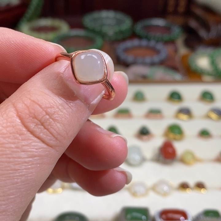 和田玉（糖玉）银S925镀金镶嵌戒指