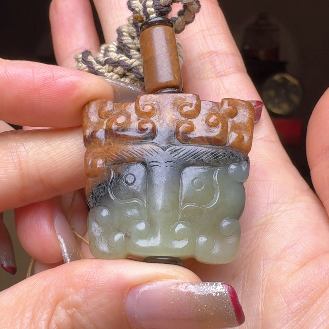 和田玉颈饰未镶嵌嗜*