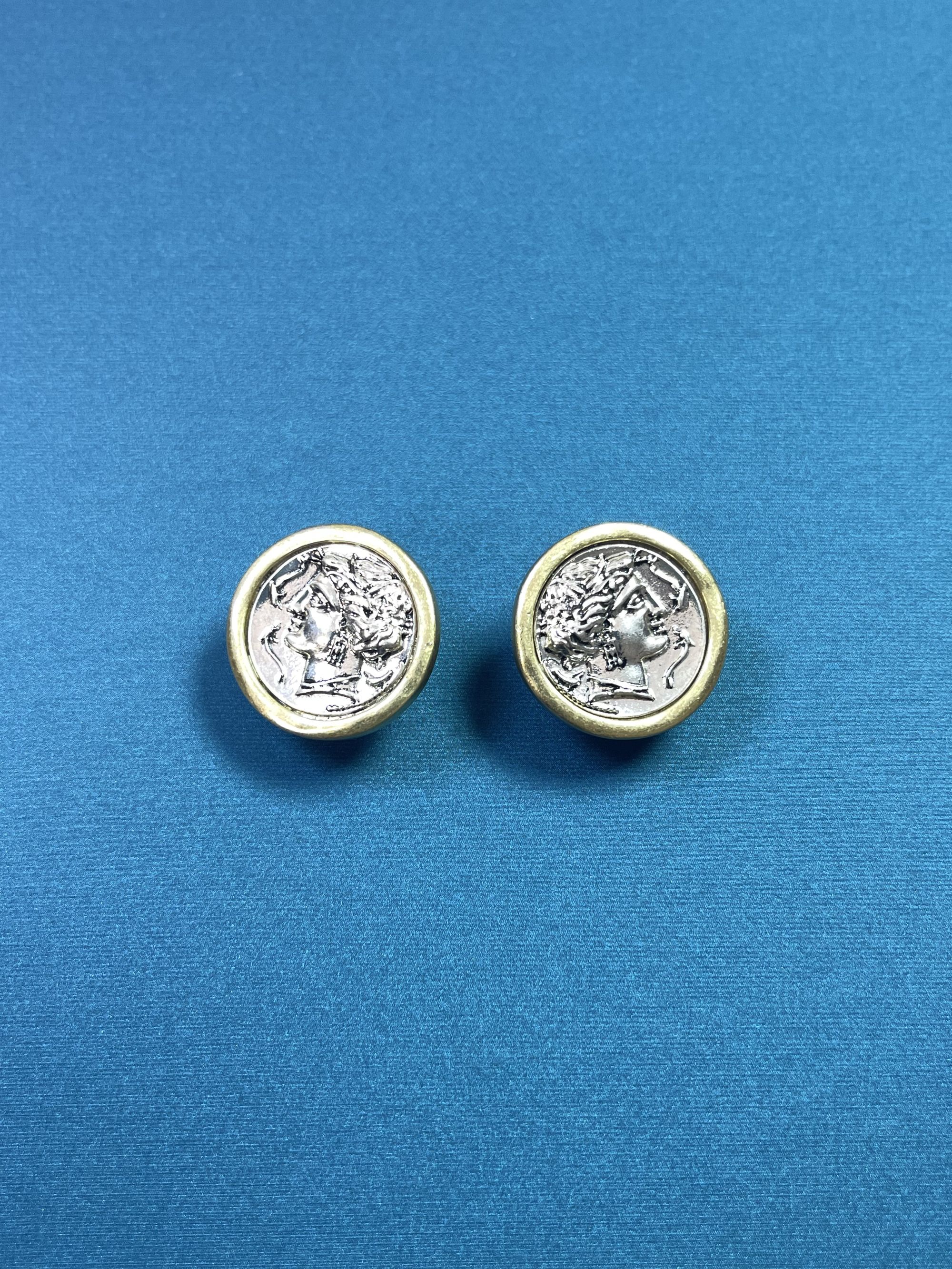铜合金合成锆石耳饰 中古风希腊人头像浮雕古币耳钉ES134