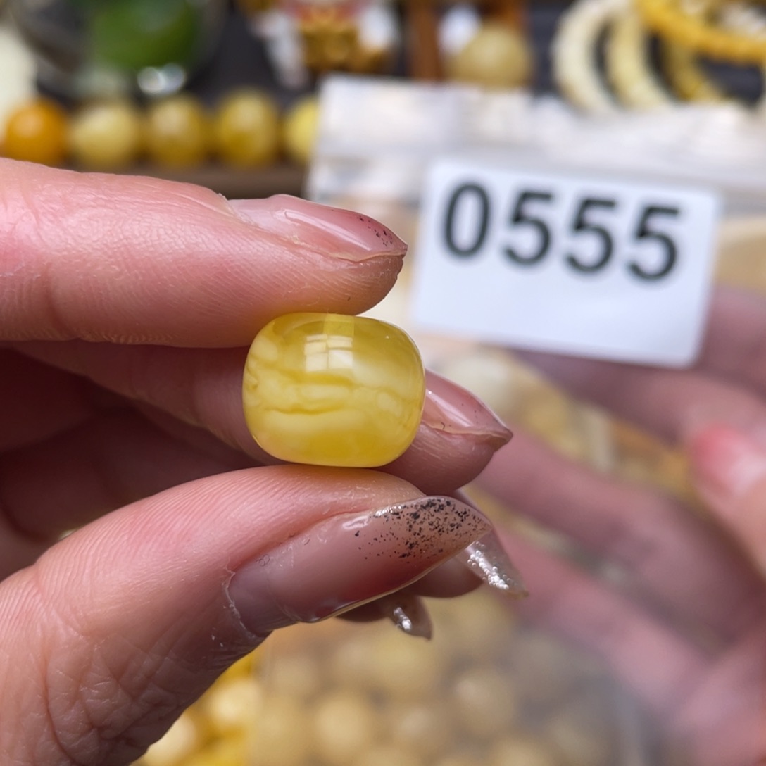 蜜蜡珠宝奇石未镶嵌13.9